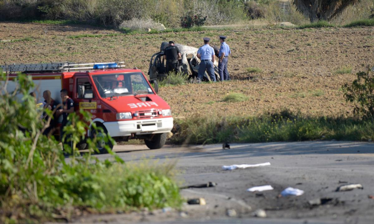 Daphne Caruana Galizia felrobbantott autója