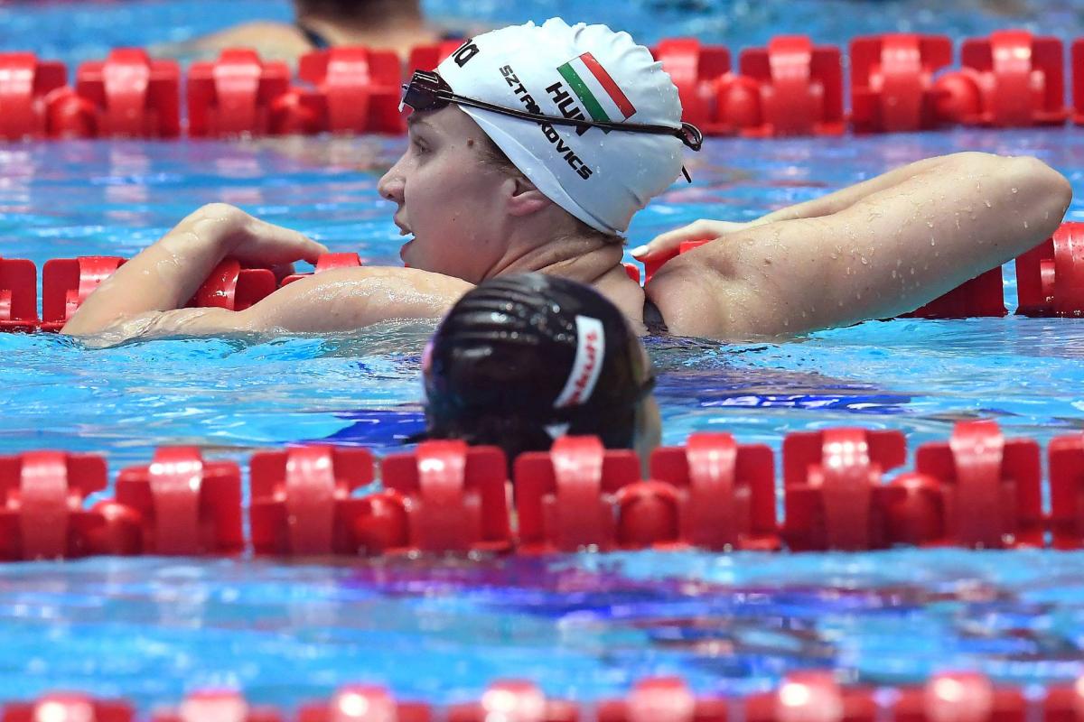 Sztankovics Anna a női 50 méteres mellúszás előfutama után