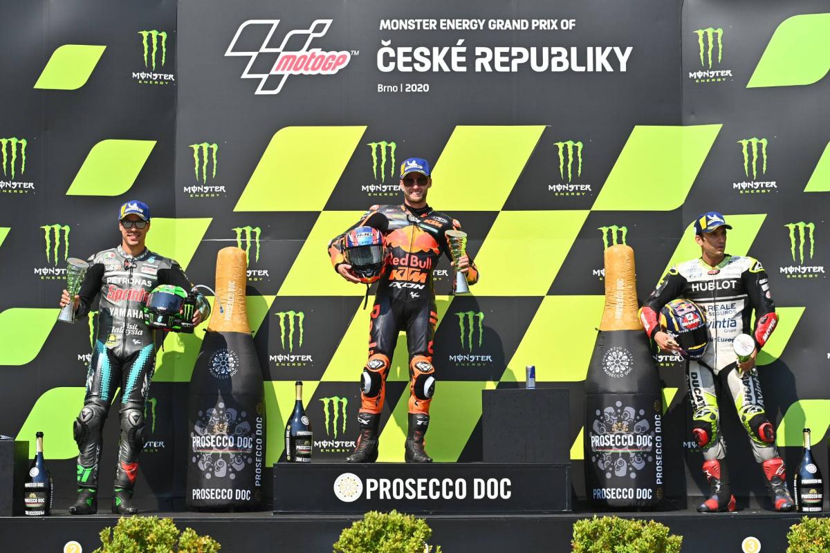 Franco Morbidelli, Brad Binder és Johann Zarco a dobogón