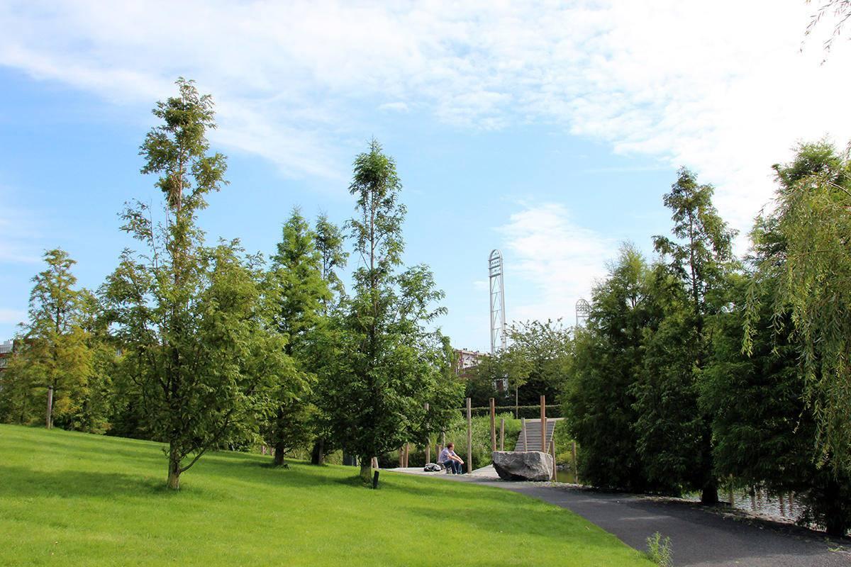 Az amszterdami példa, a Schinkeleilanden Park