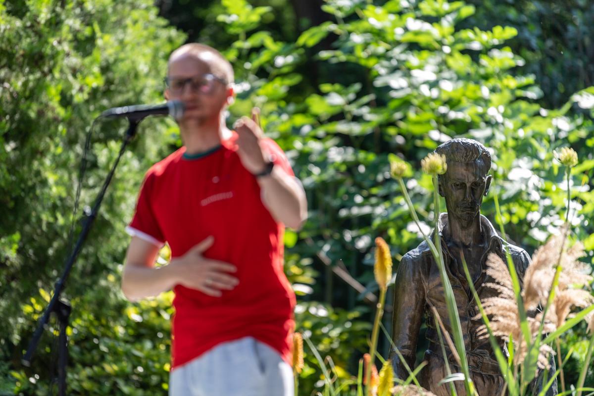 Demeter Szilárd a Magyar Kultúra című folyóirat bemutatásán a Petőfi Irodalmi Múzeumban.