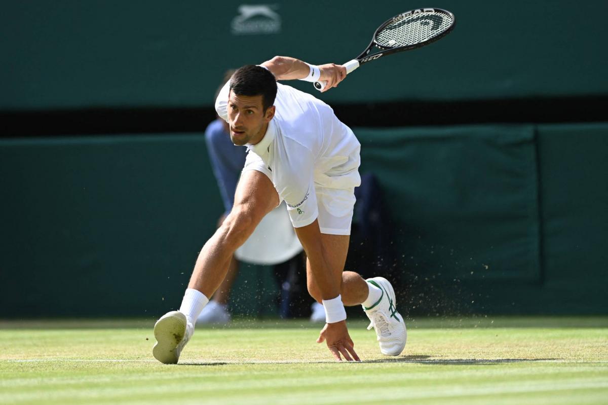 A világelső szerb Novak Djokovic is továbbjutott