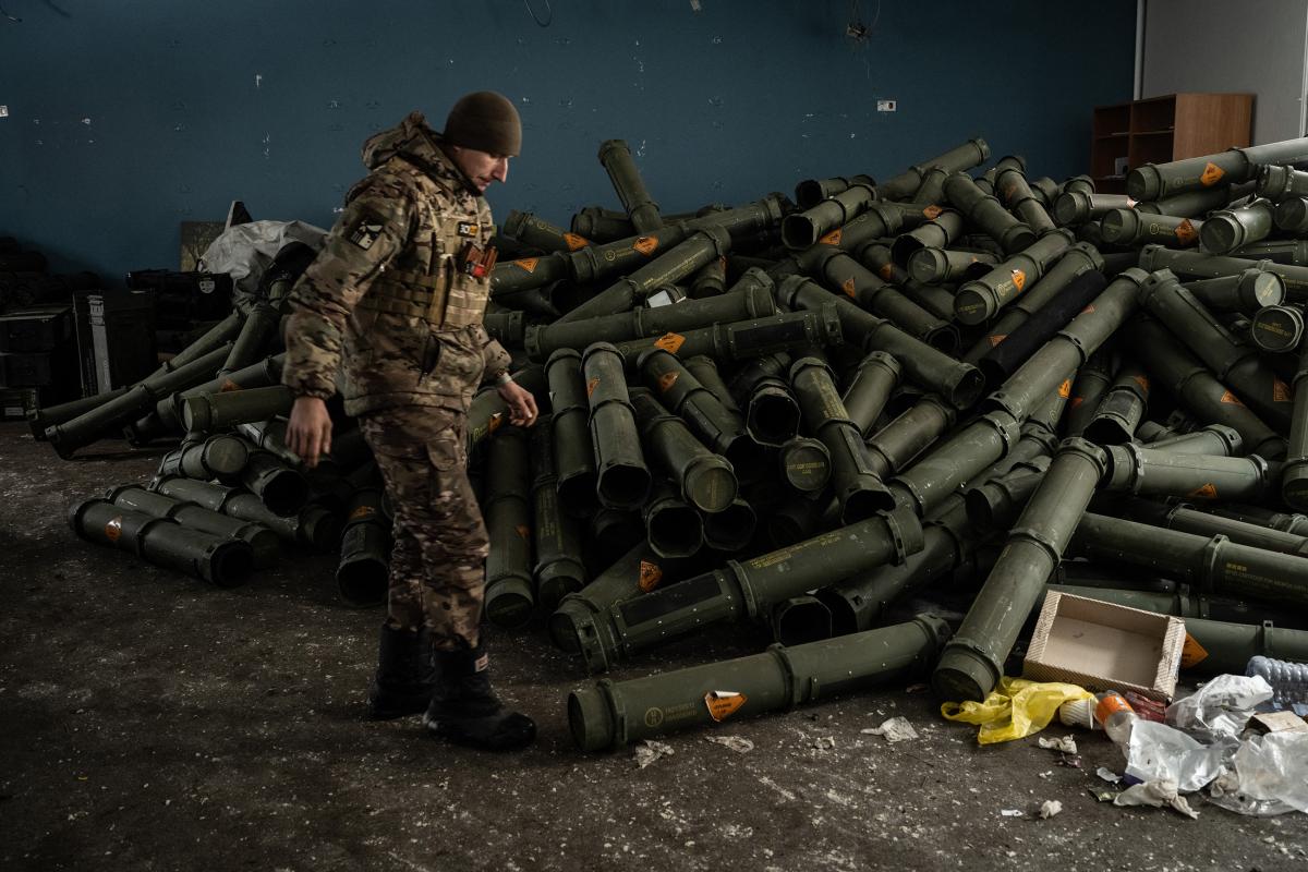 Egy 27 évesen meghalt ukrán katona, Jurij Kulik temetése Kijev közelében február 21-én.