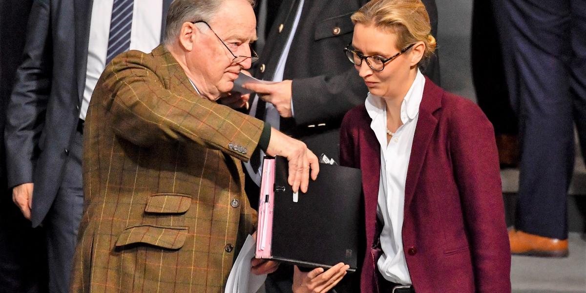 AZ AFD VEZETŐI Alexander Gauland és Alice Weidel