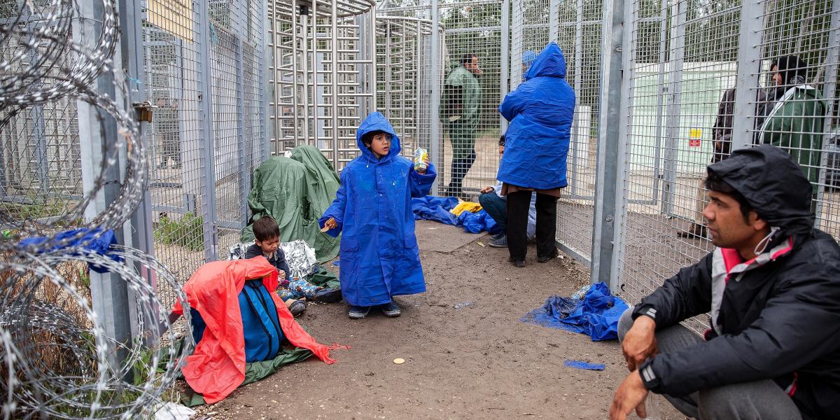 A hatóság szerint nem kell ételt adni az idegenrendészeti részlegen. Képünk illusztráció