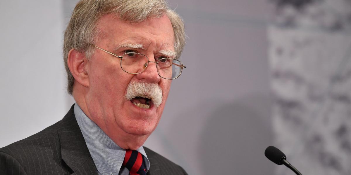 John Bolton, amint éppen Iránt fenyegeti.