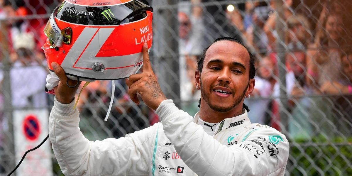 Lewis Hamilton, ötszörös világbajnok autóversenyző