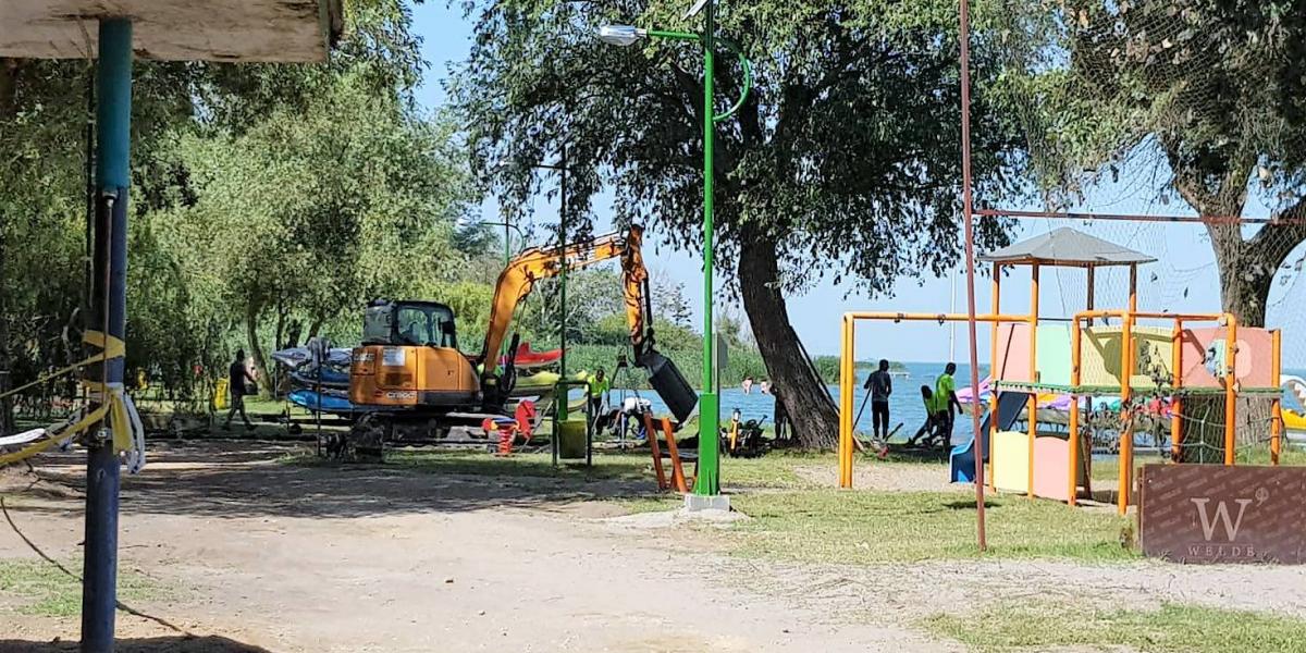 Június 30-án kellett volna megnyílnia a strandnak