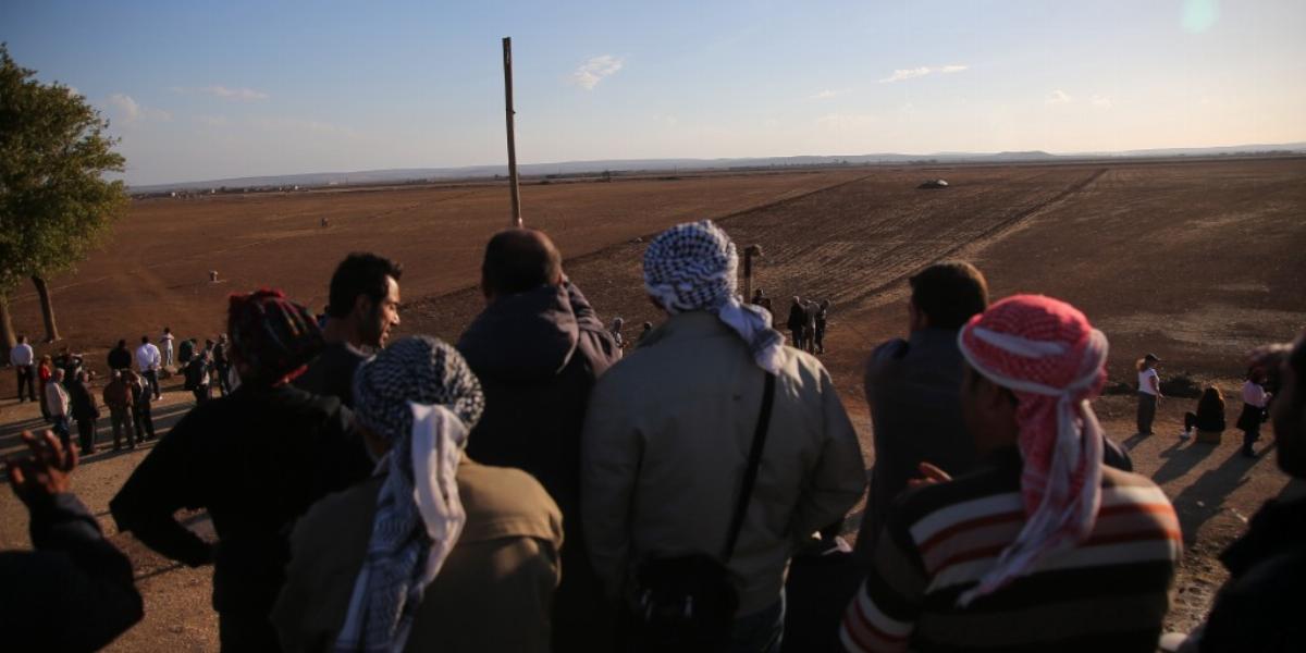 Tízezrek menekültek el Kobane városából FOTÓ: EUROPRESS/GETTY IMAGES/STRINGER