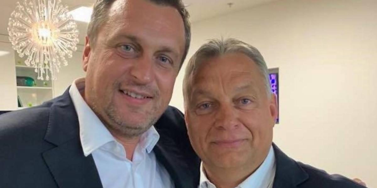 Andrej Danko és Orbán Viktor a szlovák-magyar válogatott meccsén 2019. szeptember 9-én