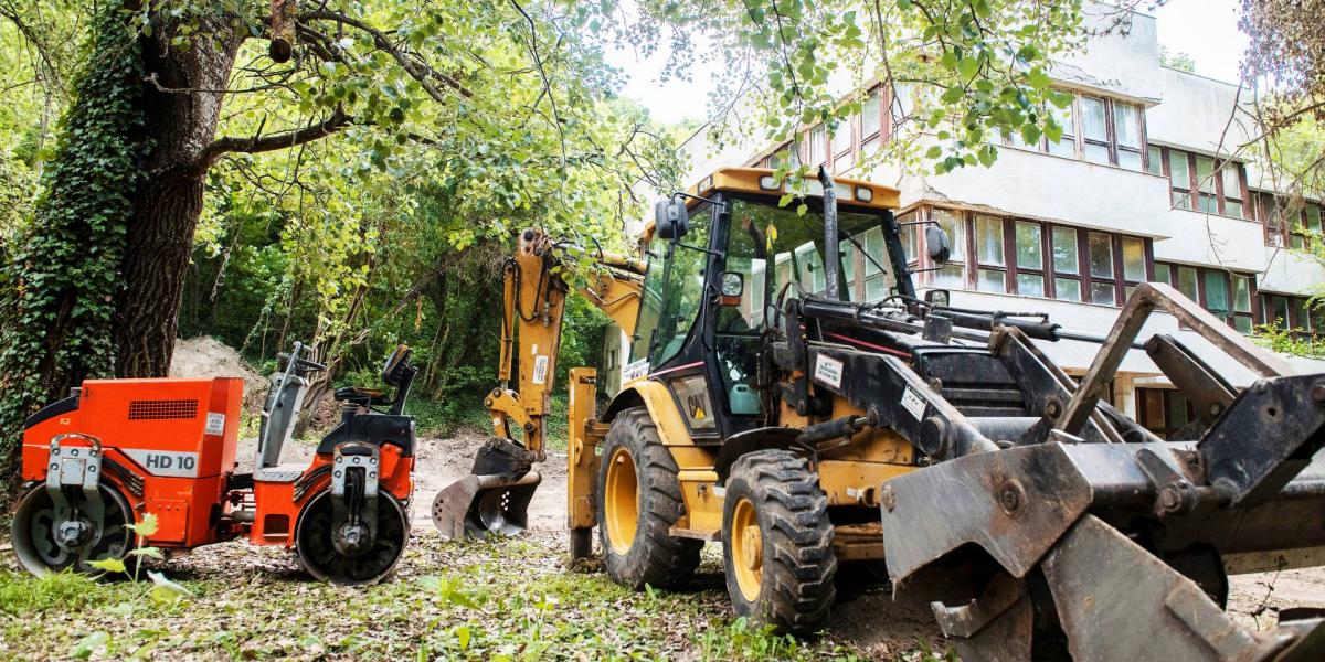 Balatonvilágoson már májusban „tereprendezésbe” kezdtek