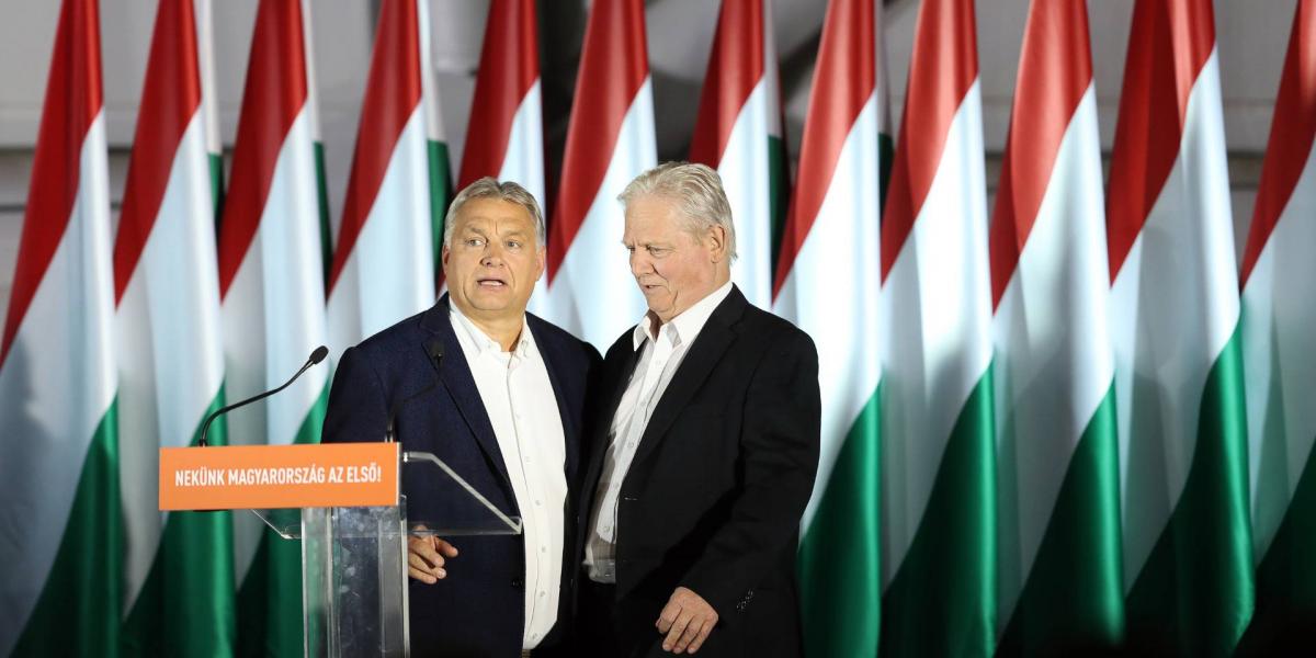 Orbán Viktor és a leköszönő főpolgármester