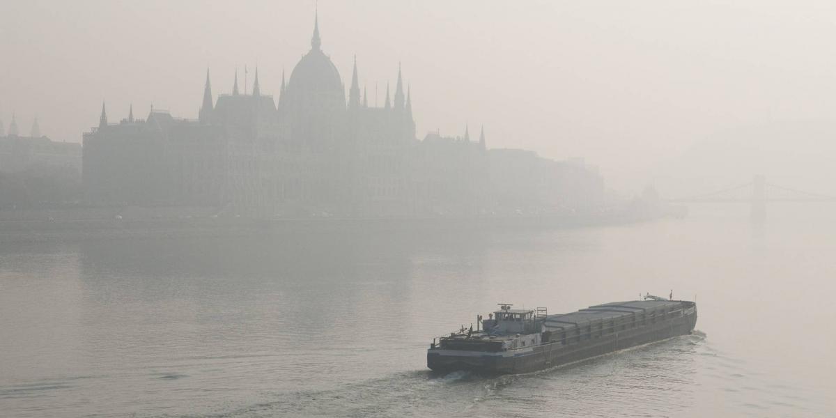 Budapest szmogfelhőben