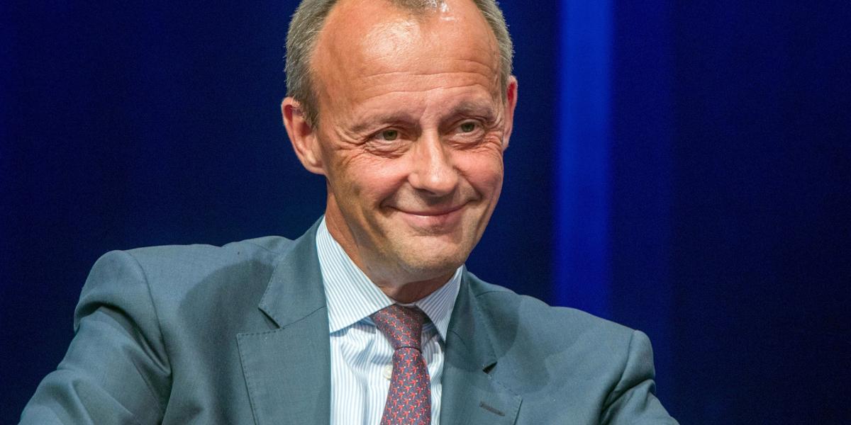 Elsőként Friedrich Merz jelentette be indulását