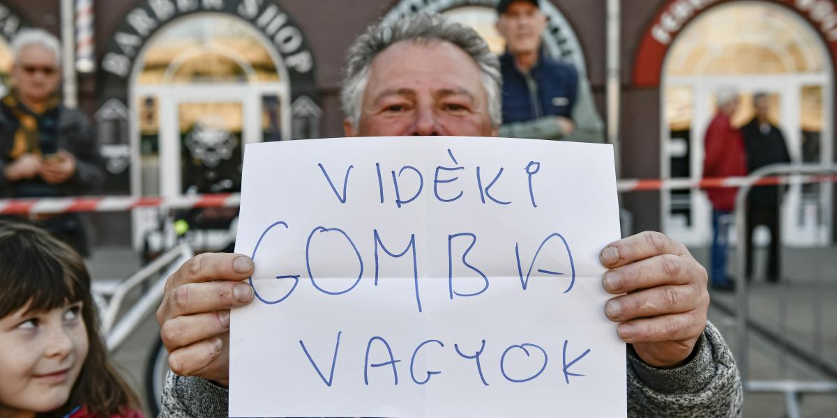 Képünk illusztráció, az Egységben Magyarországért regionális kampányzáró rendezvénye Siófokon 2022. március 27-én