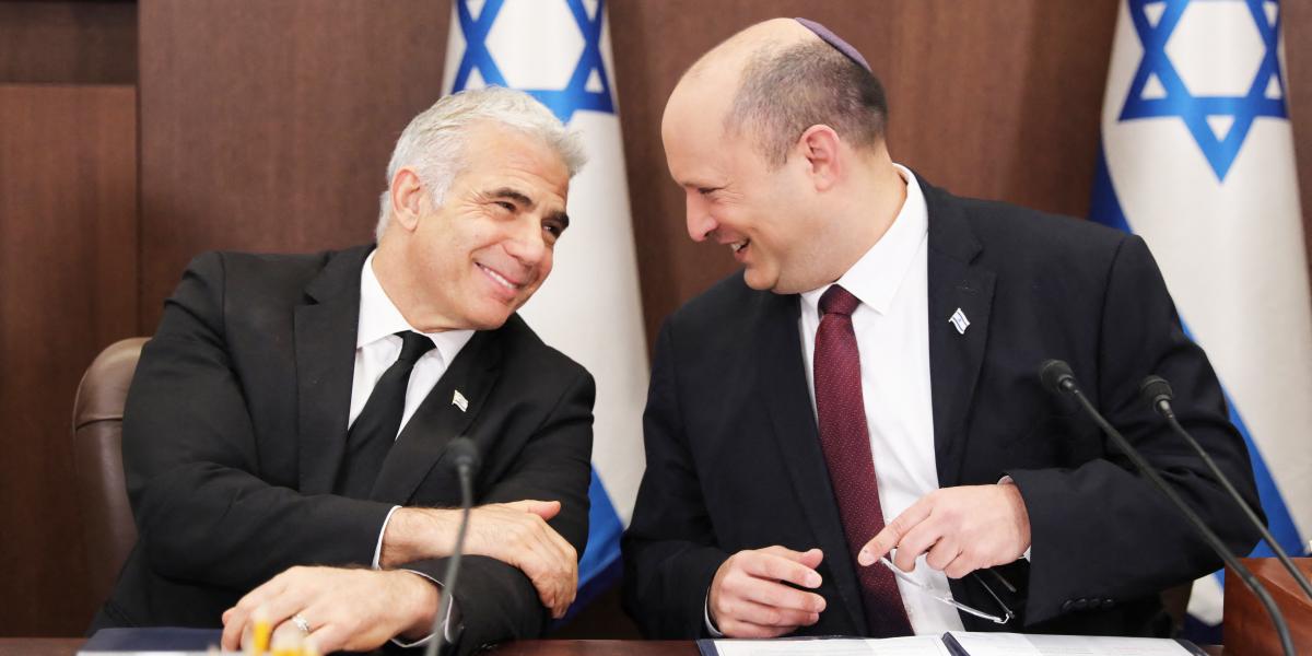 Jair Lapid és Naftali Bennett