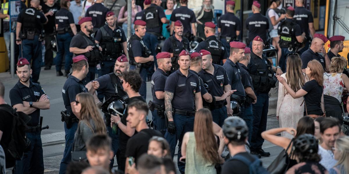 Minden területen reálbércsökkenés van, mondják az érdekvédők