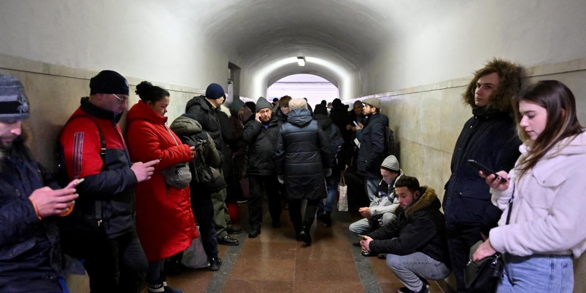 Légitámadások idején a metró a legbiztonságosabb hely Kijevben