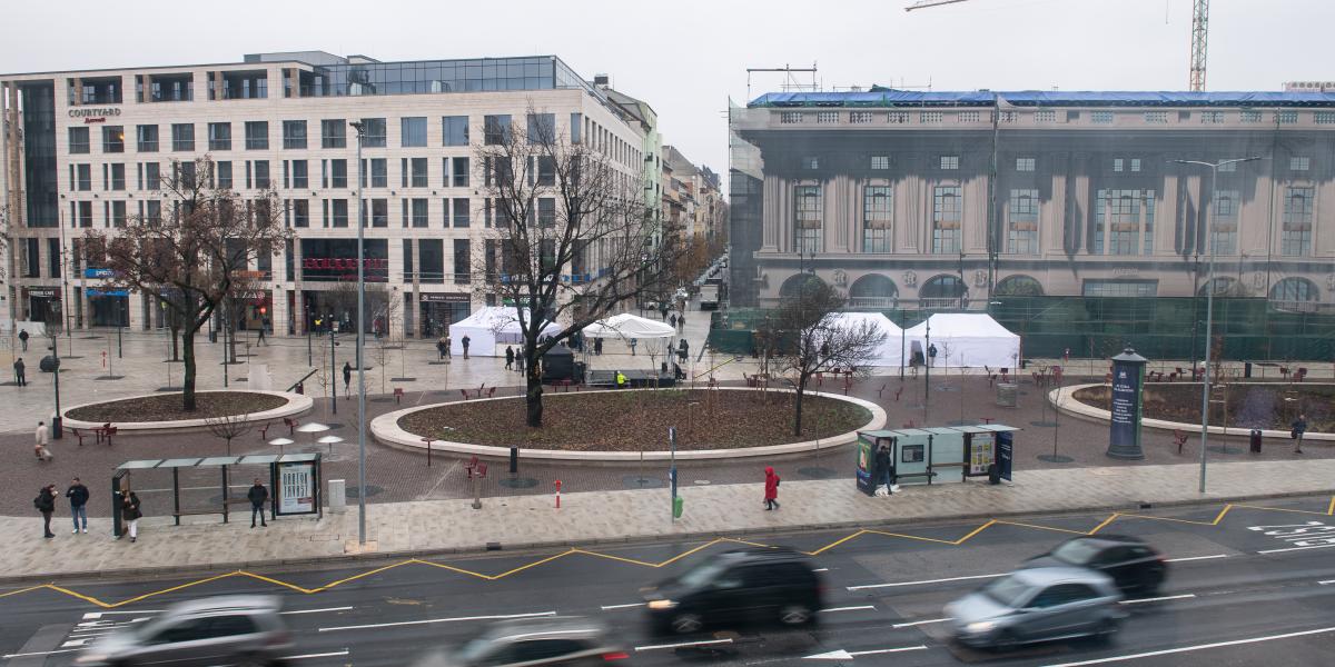 Ha a Blaha Lujza tér felújításához a kormány 60 százalékban hozzájárult volna, akkor a fővárostól kérhette volna a kivitelezés előtt a tér tulajdonjogának átadását