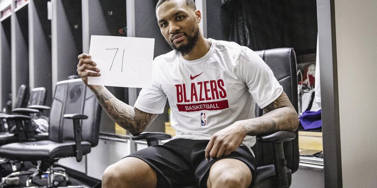 Lillard csupán 39 percet töltött a parketten, ilyen rövid idő alatt senki nem dobott 70 pont fölött