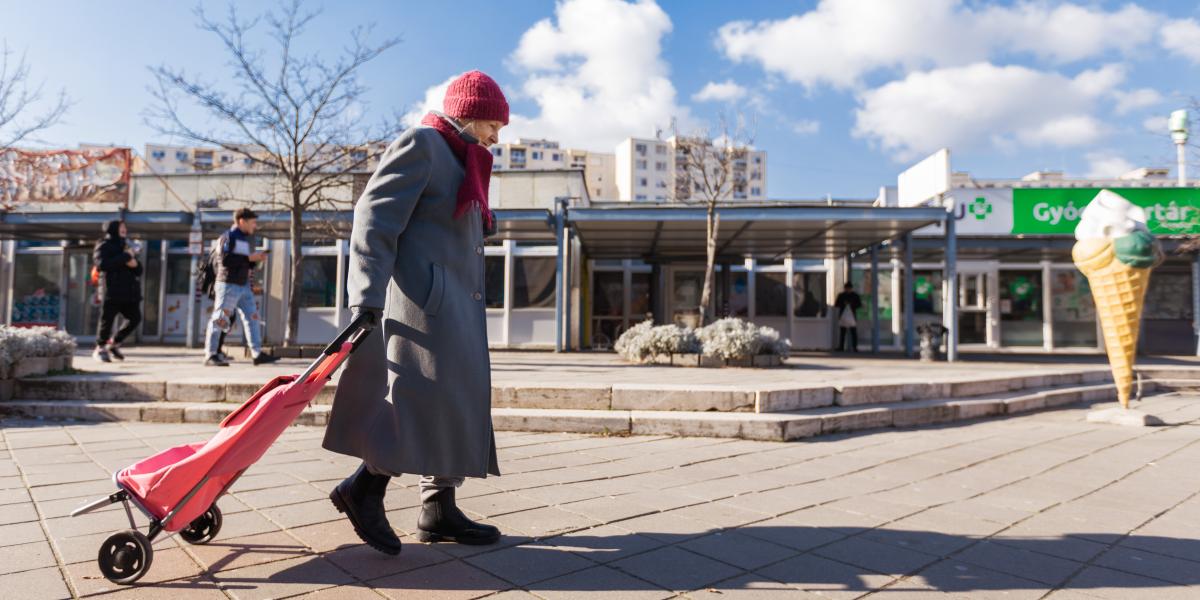 A méltó nyugdíjas évekhez legalább havi 200 ezer forint kellene