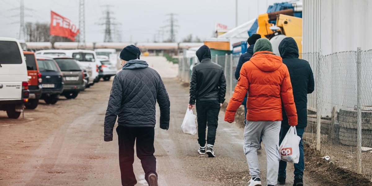 Az utóbbi években főként szerb és ukrán munkavállalók érkeztek hozzánk, de nekik nem annyira vonzó az itteni munkaerőpiac. Most az Ázsiából jövők vannak az élen