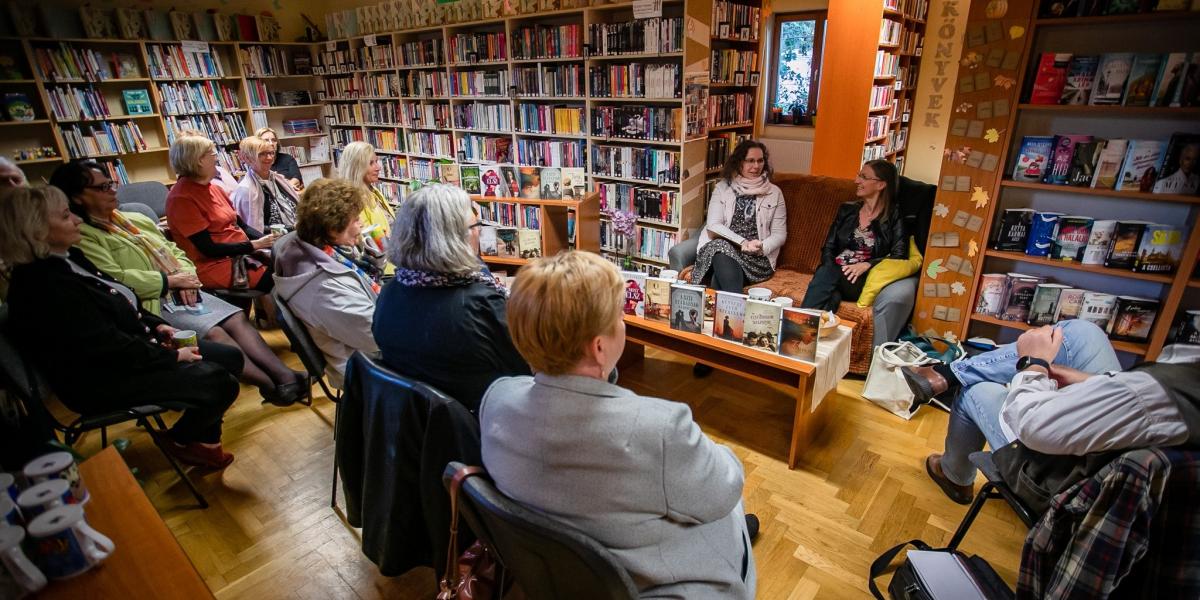 Szerzői est a Rácalmási Művelődési Ház könyvtárában