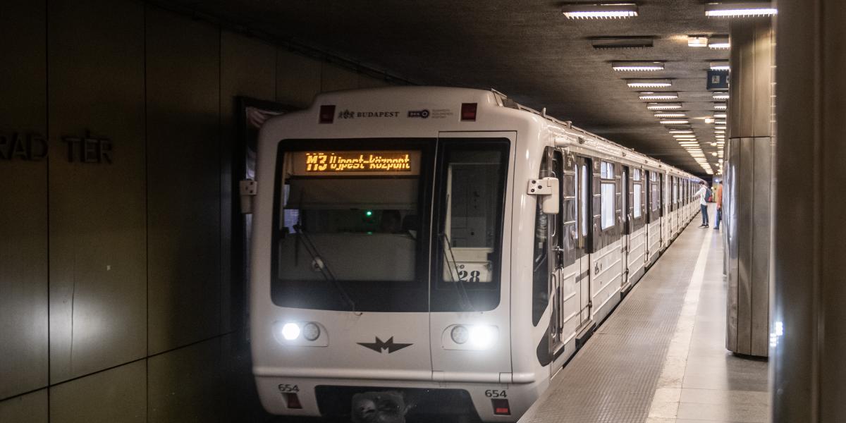 Objektíve lehetetlen. A Tarlós-korszak kínos öröksége a 3-as metró felújítása