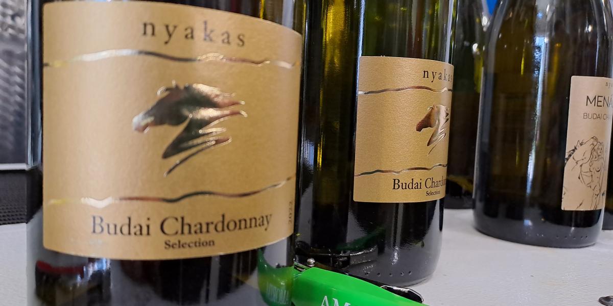 Koccintsunk a Nyakas Budai
Chardonnay Selectionnel a
Budapest Köztársaságra