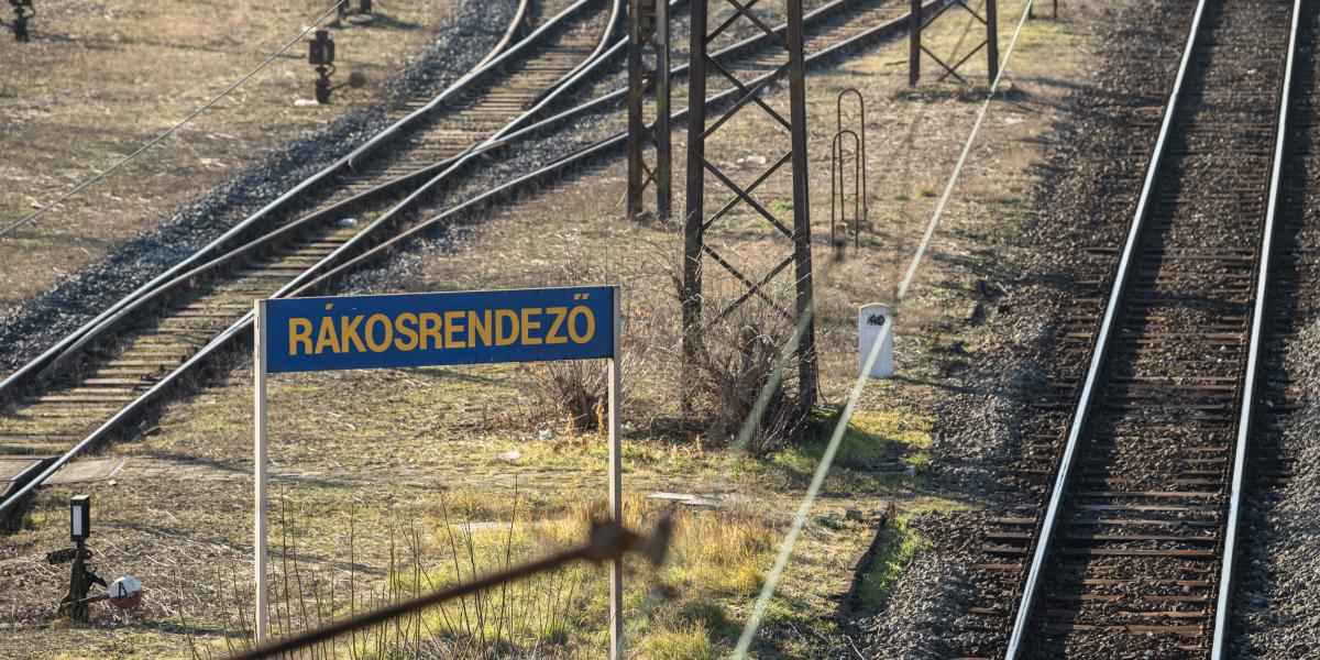 Egyelőre semmit nem lehet tudni arról, pontosan mi is épül majd a területen, hiszen még beépítési tervek sincsenek