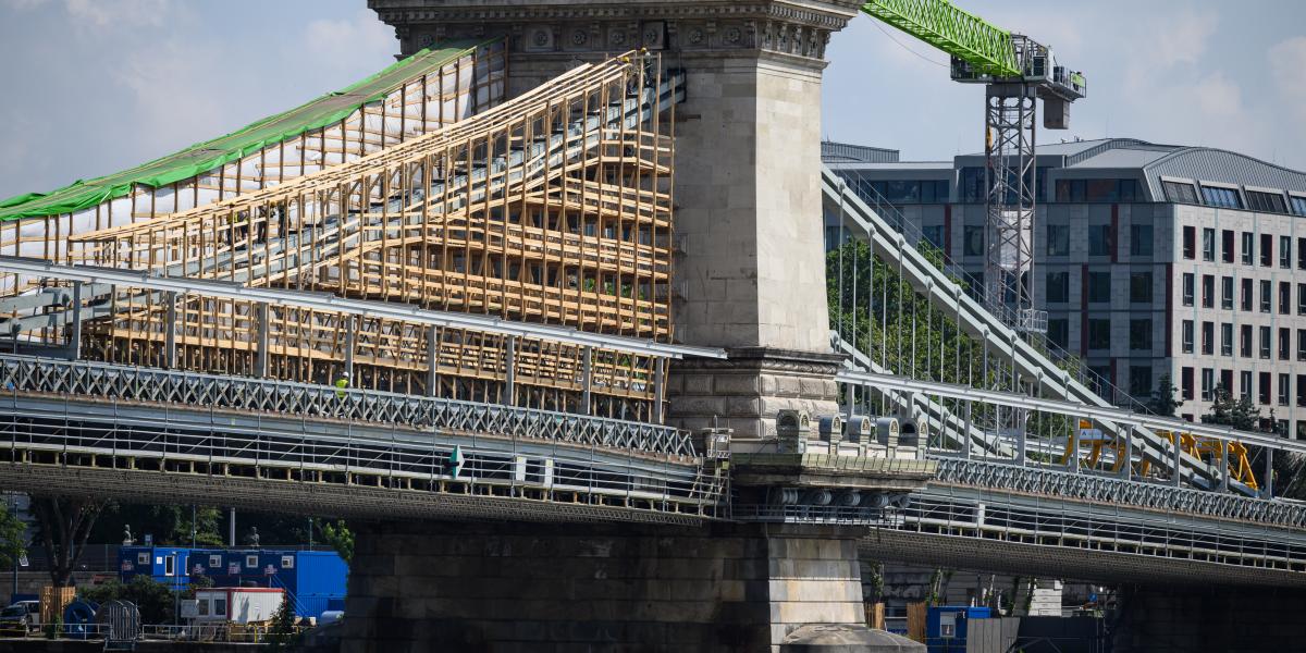 Budapest még mindig várja a Lánchíd felújítására ígért 6 milliárdot