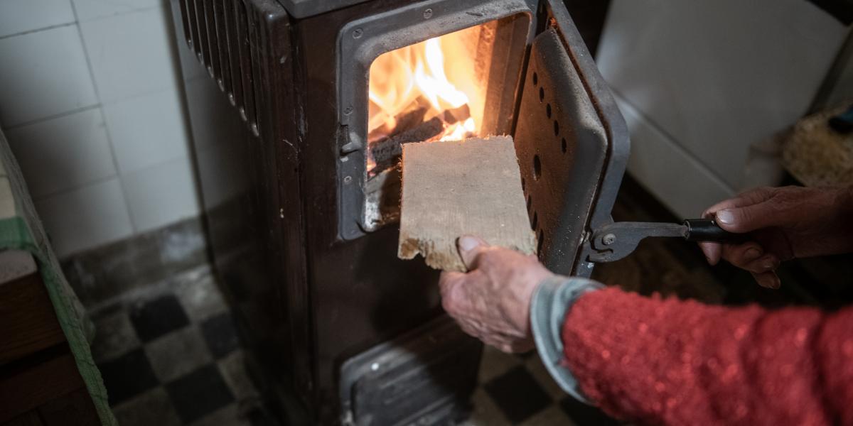 A fával fűtés aránya drámaian nőtt, ám a gáz kiváltására ez nem fenntartható, hosszú távú megoldás