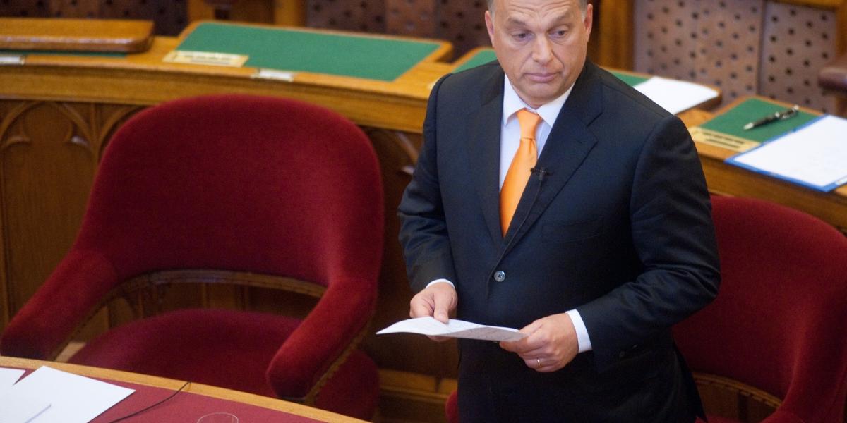 Orbán Viktor a parlament tegnapi plenáris ülésén. FOTÓ: Tóth Gergő/Népszava