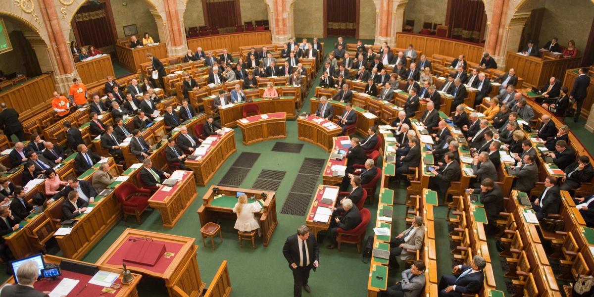 A parlament egy korábbi ülése. FOTÓ: Népszava