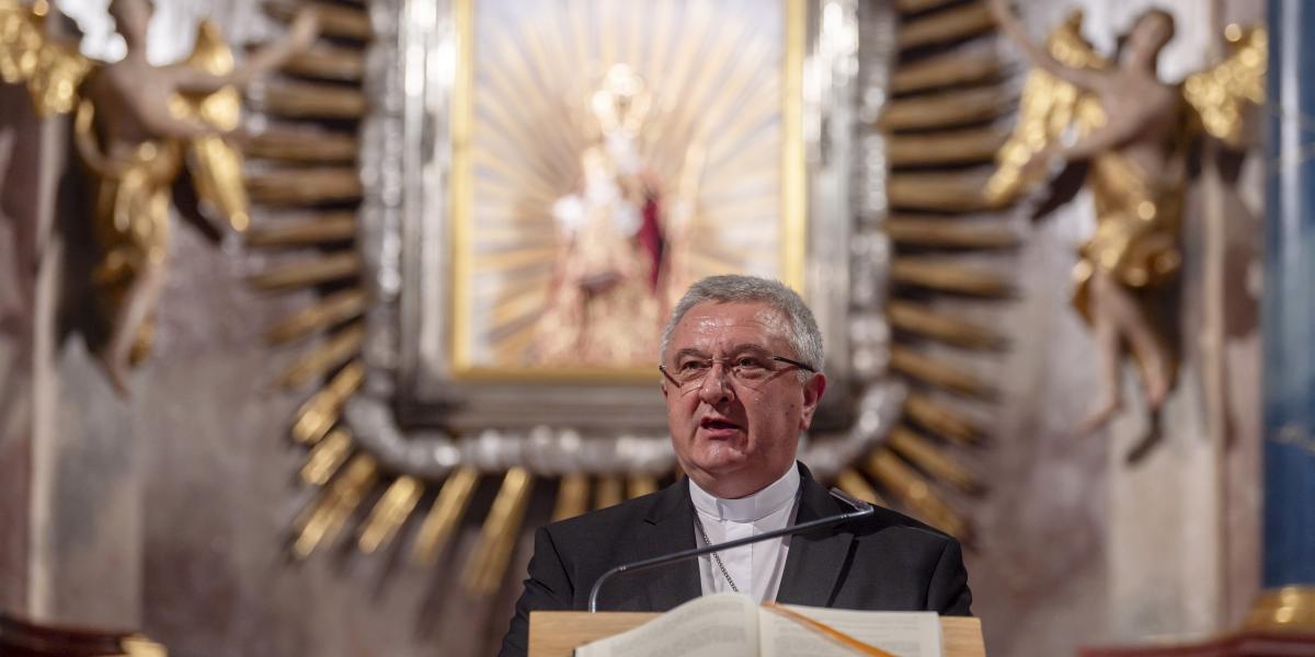 Veres András püspök, a Magyar Katolikus Püspöki Konferencia elnöke