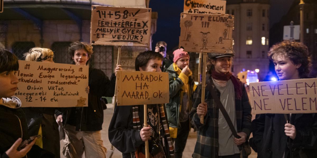  Tiltakozás tavaly Budapesten. Azóta újabb gondok akadtak