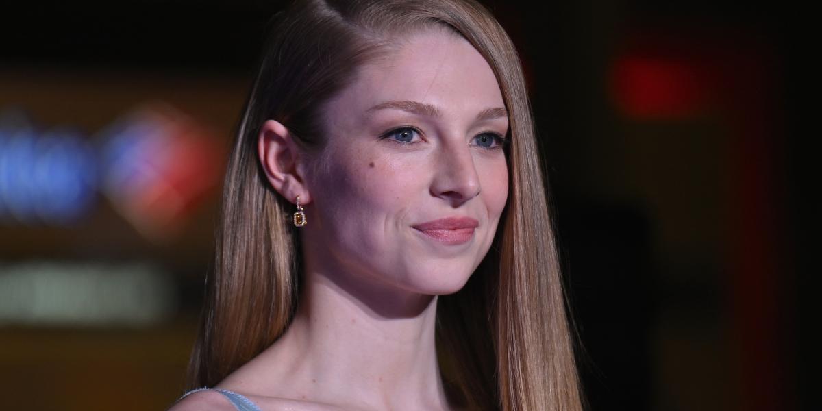 Hunter Schafer New Yorkban 2024. április 11-én. 