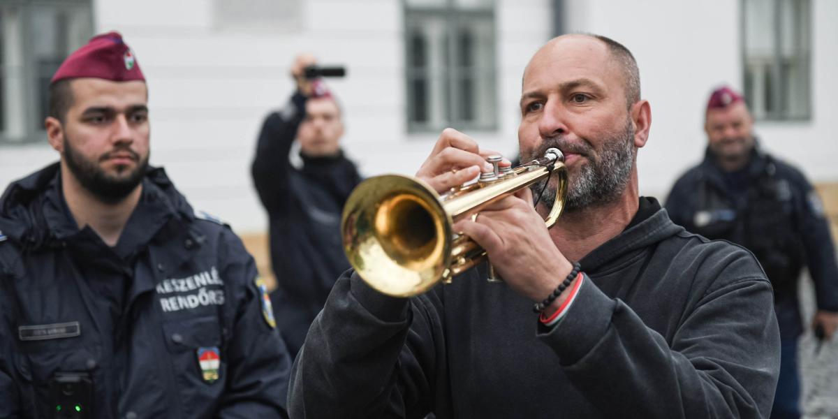 Szabó Bálint - Korábbi felvétel 