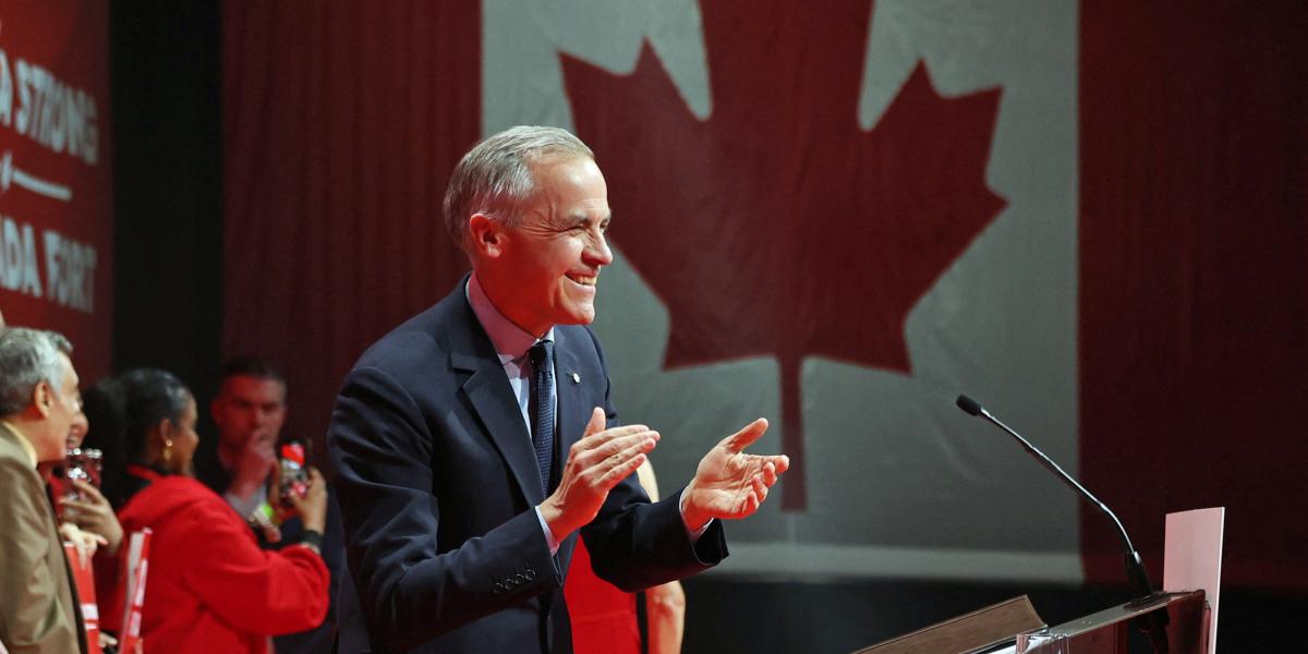 Mark Carney kanadai miniszterelnök, a Liberális Párt vezetője ünnepli a választási győzelmet Ottawában 2025. április 29-én.