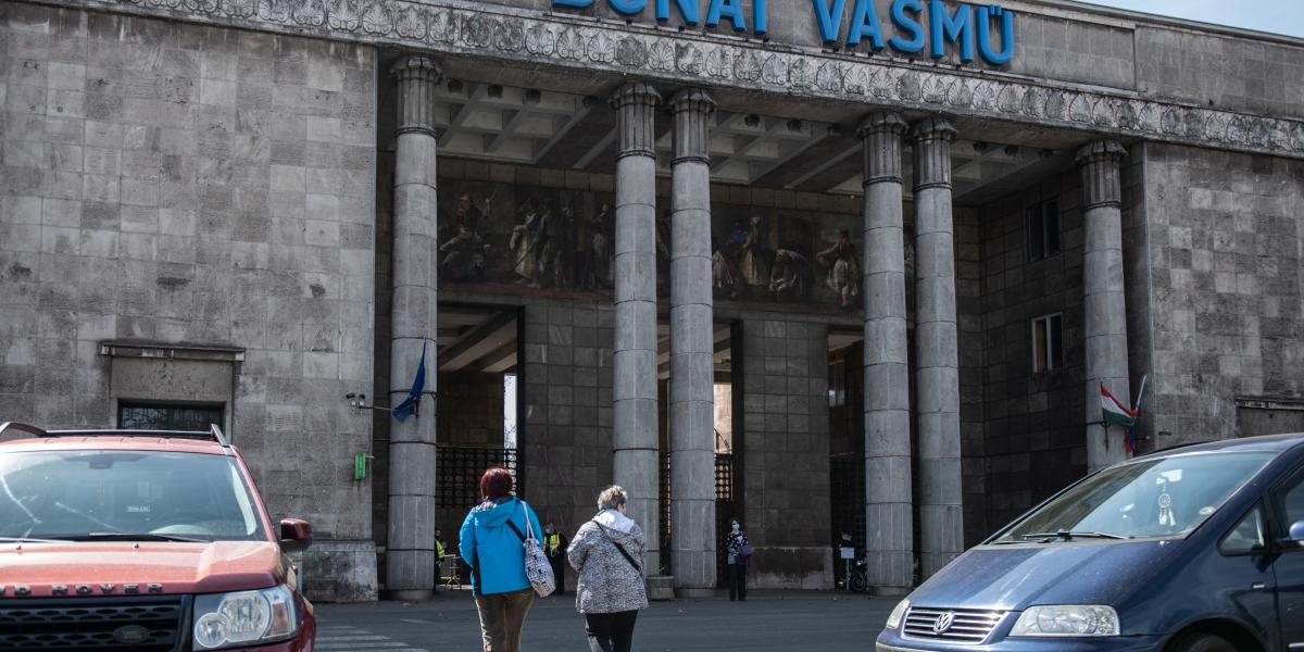 Az egykori Dunaferrből legfeljebb csak részlegek maradnak fenn