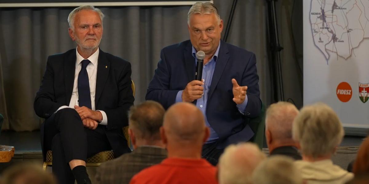 Pánczél Károly és Orbán Viktor kedden a ráckevei lakossági fórumon