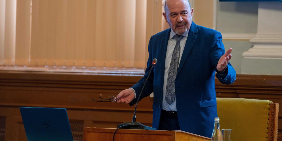 Korábbi felvétel 