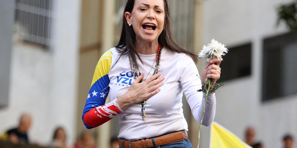 Corina Machado eltiltása ellen hosszasan tüntettek Venezuelában