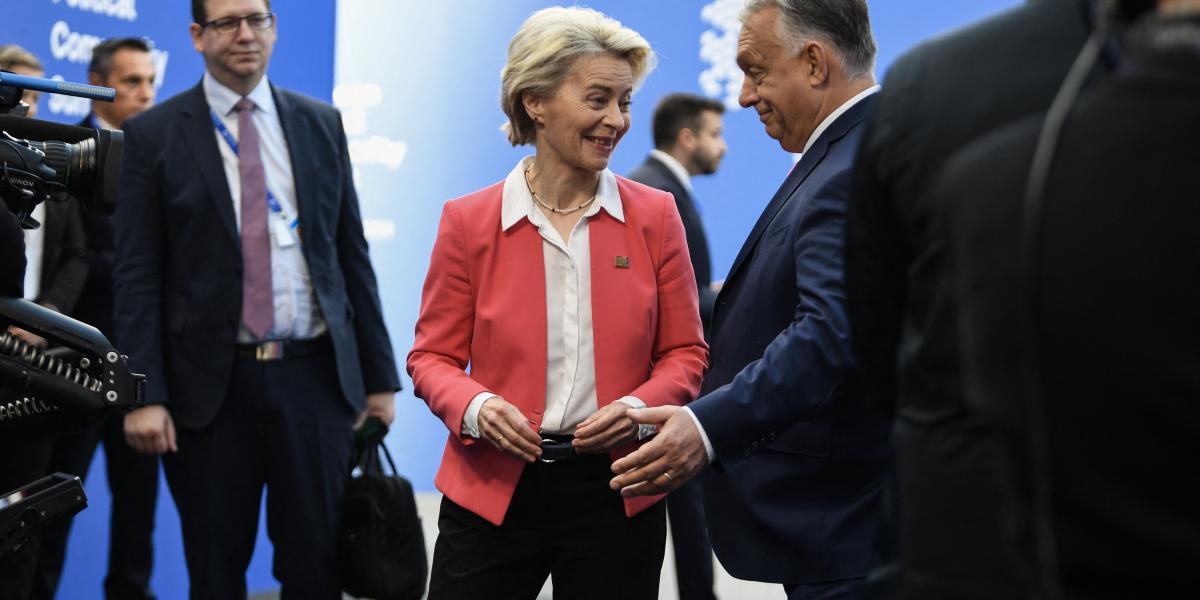 Ursula von der Leyen és Orbán Viktor 