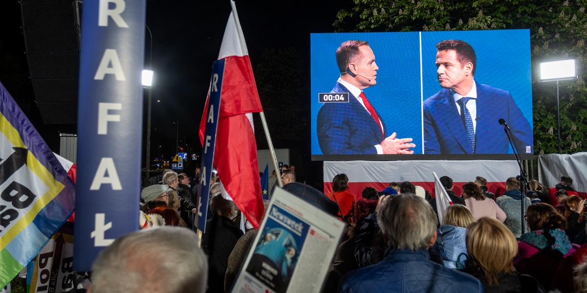 A kampányt Trzaskowski és Nawrocki tévévitája és felvonulások zárták