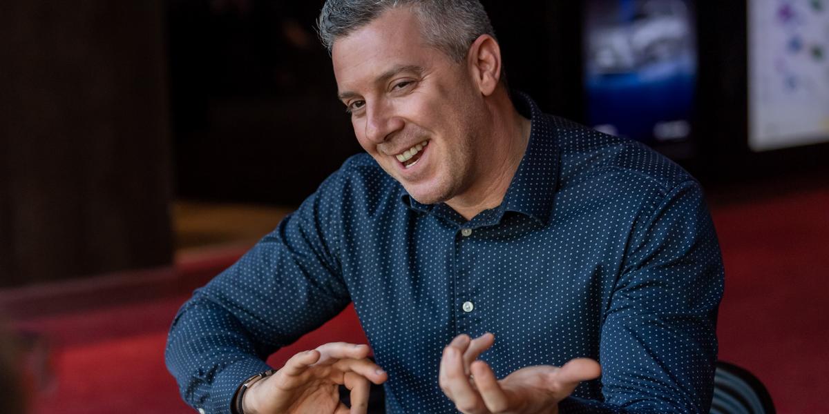 „Nagyon fontos, hogy ebben az egyre zajosabb világban a fiatalokkal is fel tudjuk venni a kapcsolatot”