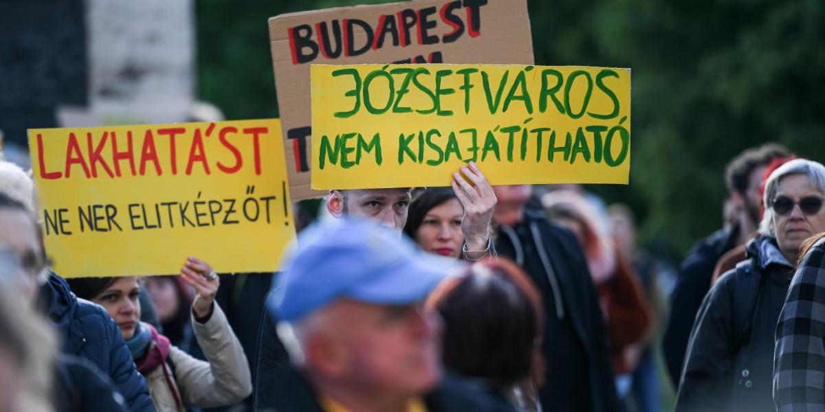 Tavaly tavasszal még tüntettek is a Diószagi utcai lakók a kormány lépései ellen