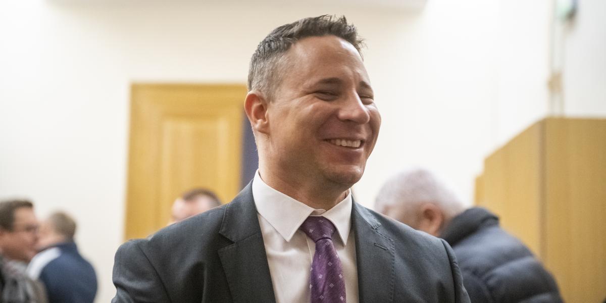 Schadl György a Fővárosi Törvényszéken 2024. január 11-én 