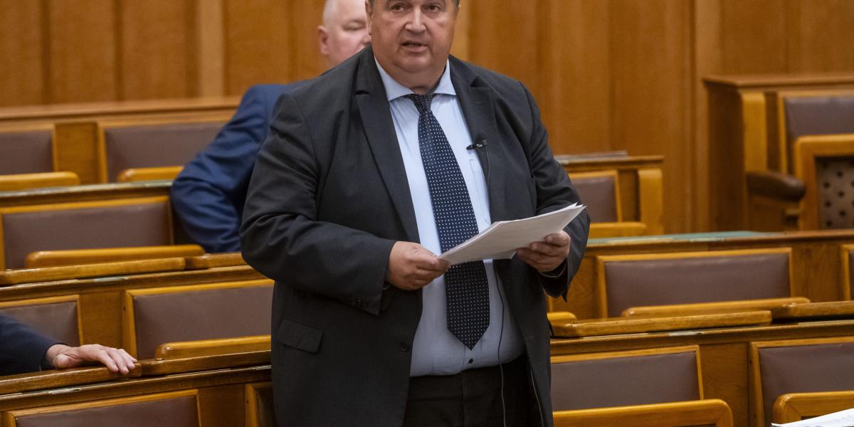Korábbi felvétel 