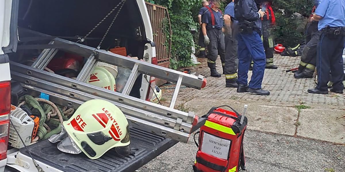 A mentőcsapat a helyszínen július 8-án 